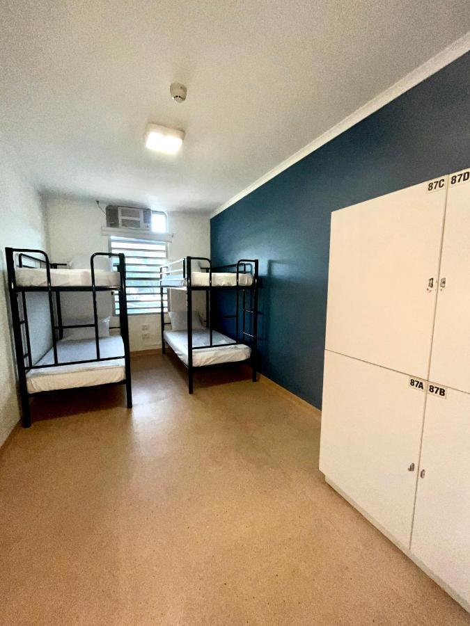 Mom Darwin Hostel ภายนอก รูปภาพ