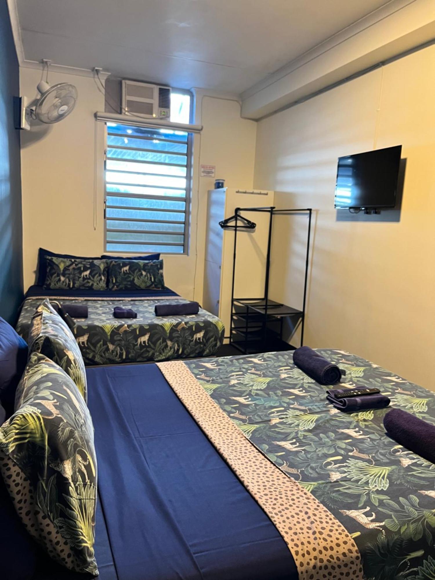 Mom Darwin Hostel ภายนอก รูปภาพ